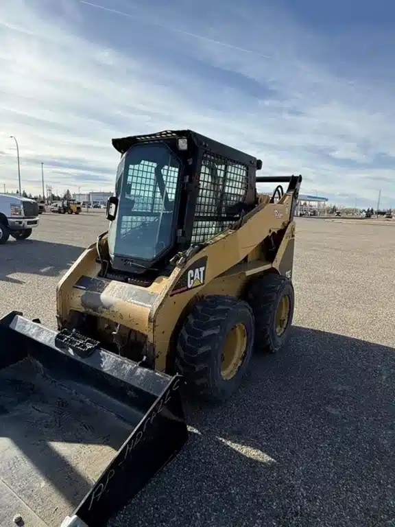 Gallery image 1 for Used CAT 232 Skid Steer