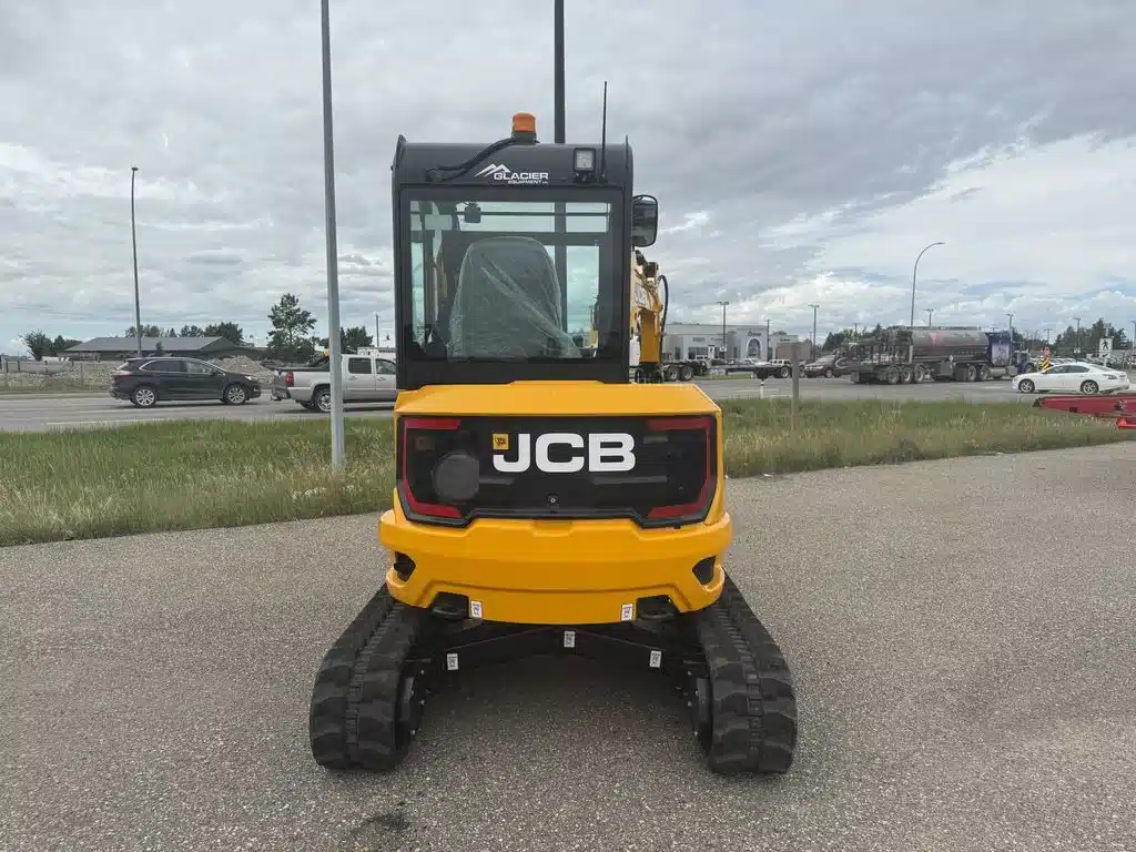 Gallery image 2 for New 2024 JCB 35Z-1 Excavator