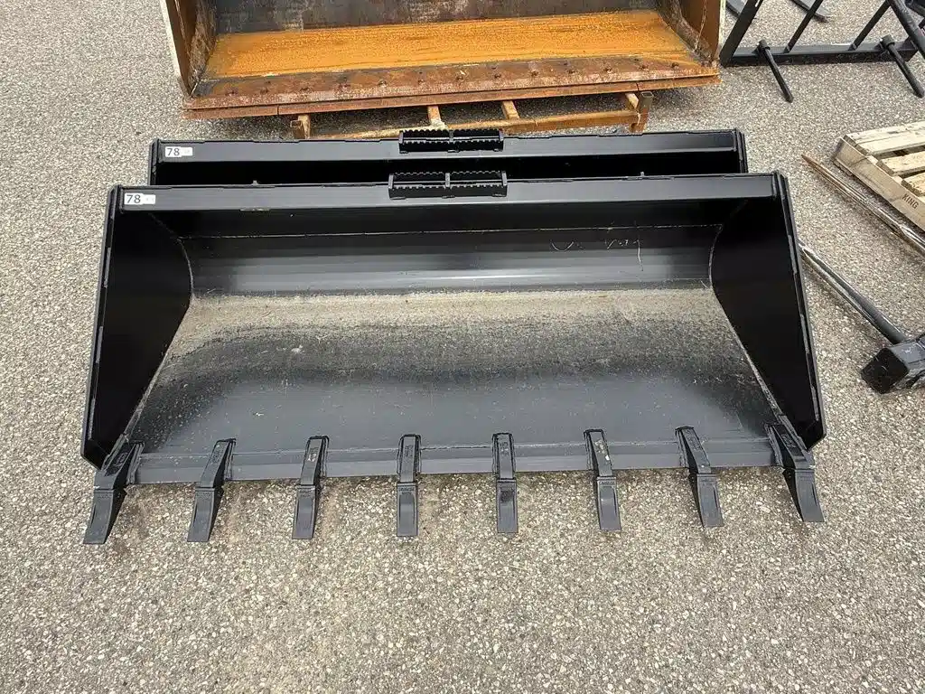 Gallery image 2 for New 2025 HLA Attachments LASBLP78T8 Bucket