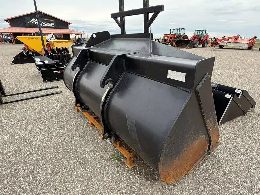 Gallery image 2 for Used 2025 JCB Buckets Heavy Duty Bucket