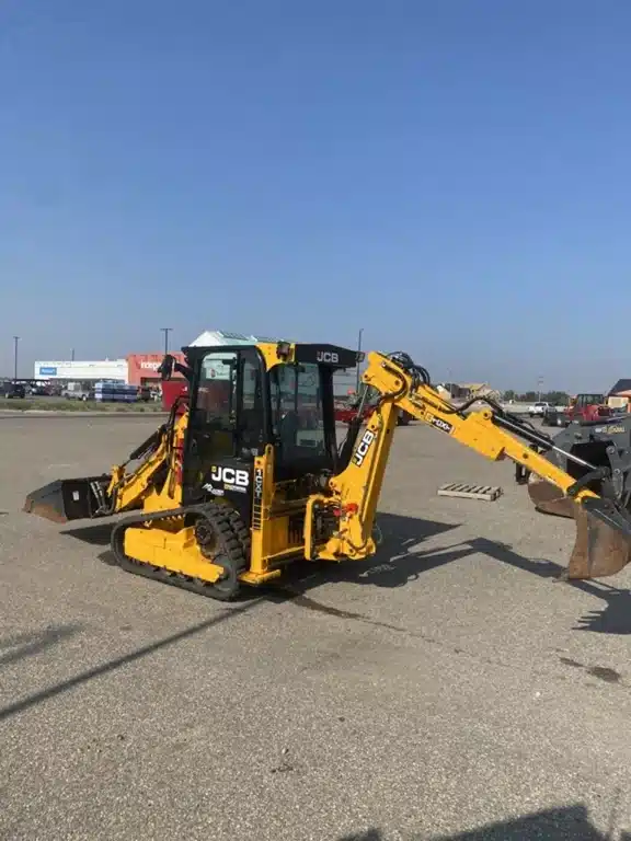 Gallery image 1 for Used 2023 JCB 1CXT Skid Steer