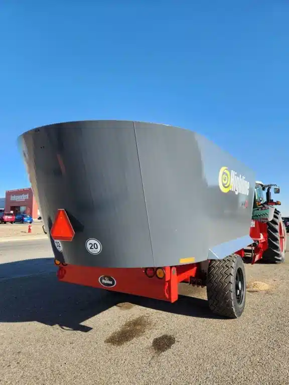 Gallery image 2 for 2025 Highline AMX690T TMR Mixer