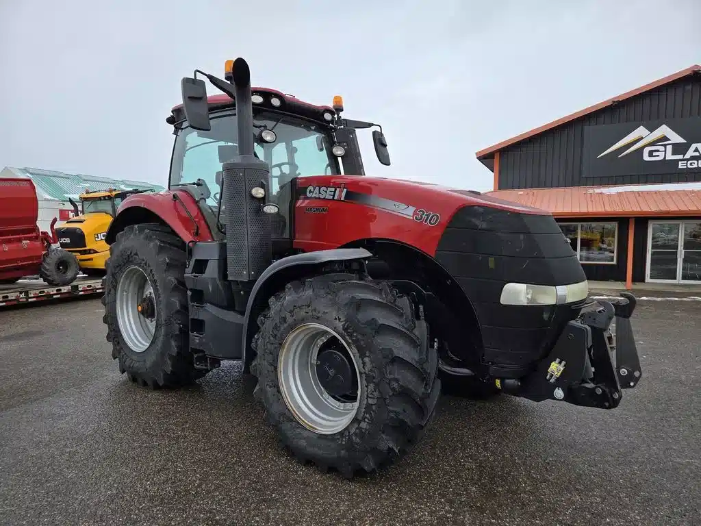 Gallery image 2 for Case IH Magnum Series 310 Tractor