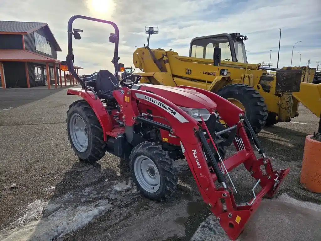 Gallery image 1 for 2022 Massey Ferguson 1840 E Tractor
