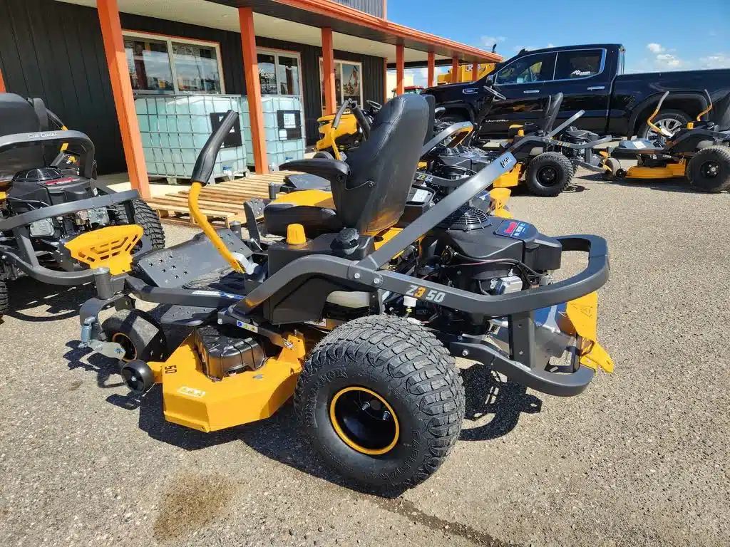 Photo de la Galerie 2 pour 2026 Cub Cadet Z3 50 Tondeuse à rayon de braquage zéro