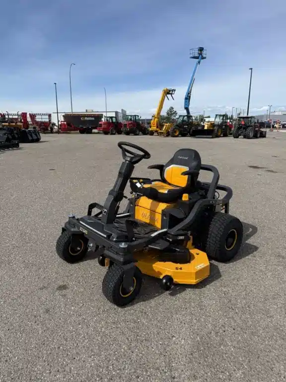 Photo de la Galerie 1 pour 2026 Cub Cadet Z3 54S VTT