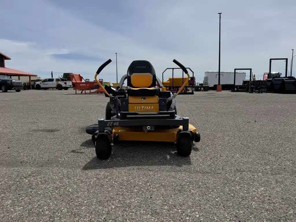 Gallery image 1 for 2026 Cub Cadet Z2 46 Mower - Zero Turn