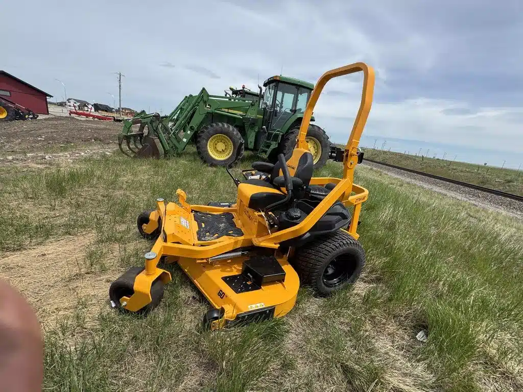 Gallery image 2 for 2026 Cub Cadet ZTX4 60 Mower - Zero Turn