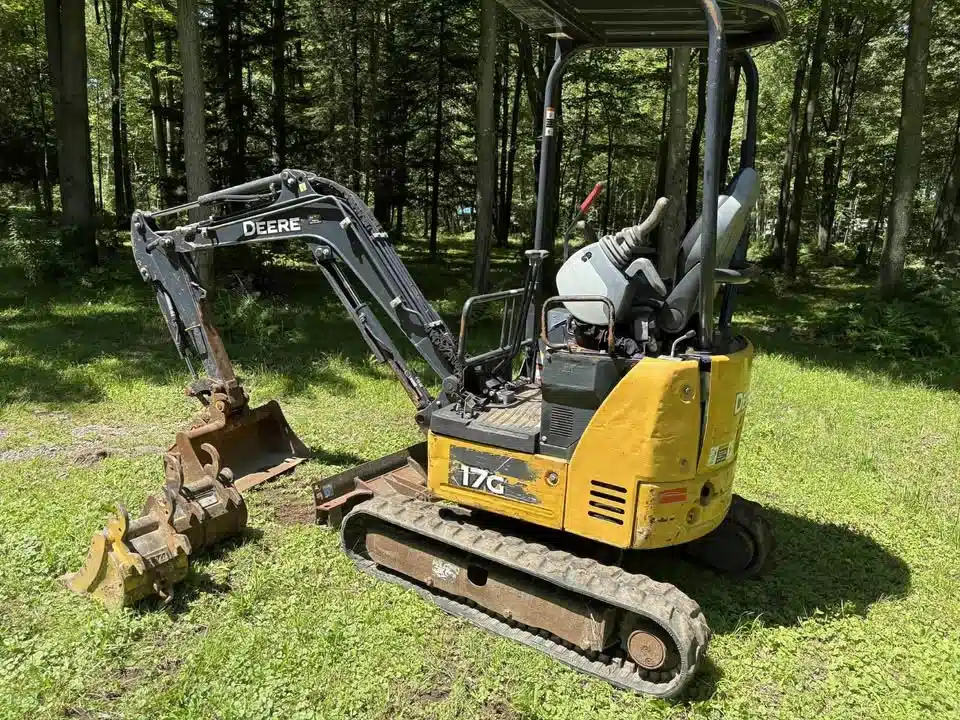 Gallery image 2 for Used 2019 John Deere 17G Excavator