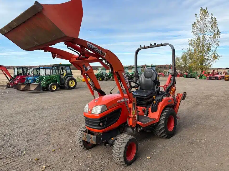 Gallery image 2 for Used 2013 Kubota BX25 Backhoe Loader