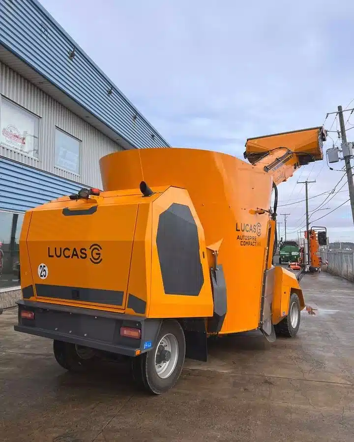 Gallery image 2 for Used 2024 Lucas G Autospire Compact 160 TMR Mixer