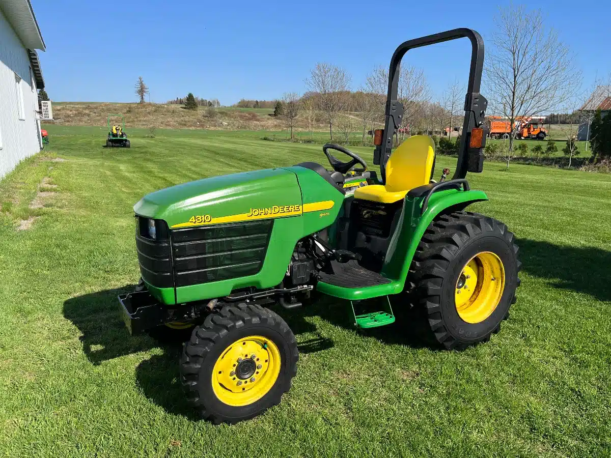 Gallery image 1 for Used 2004 John Deere 4310 Tractor