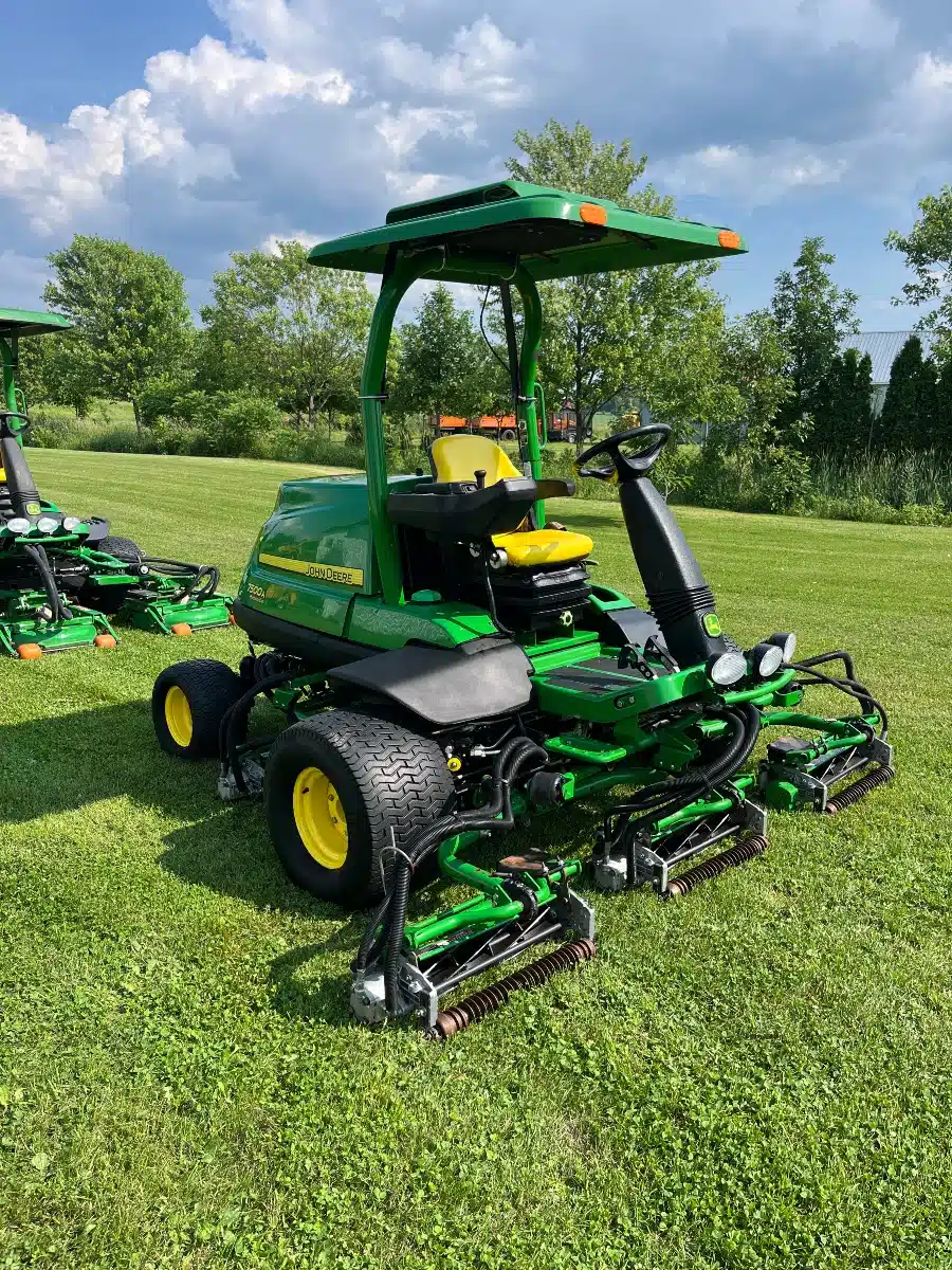 Gallery image 1 for Used 2018 John Deere 7500A Mower - Reel