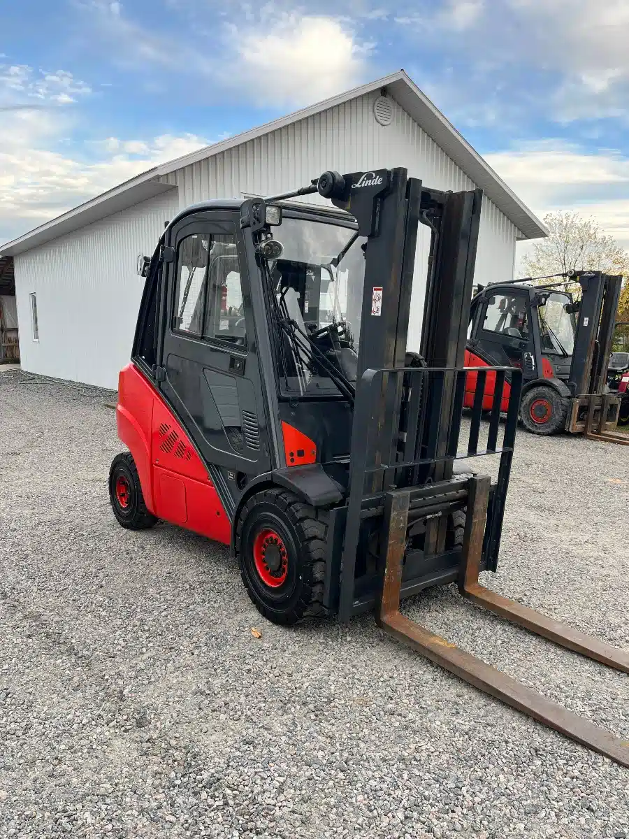 Gallery image 2 for Used 2013 Linde H35D Forklift