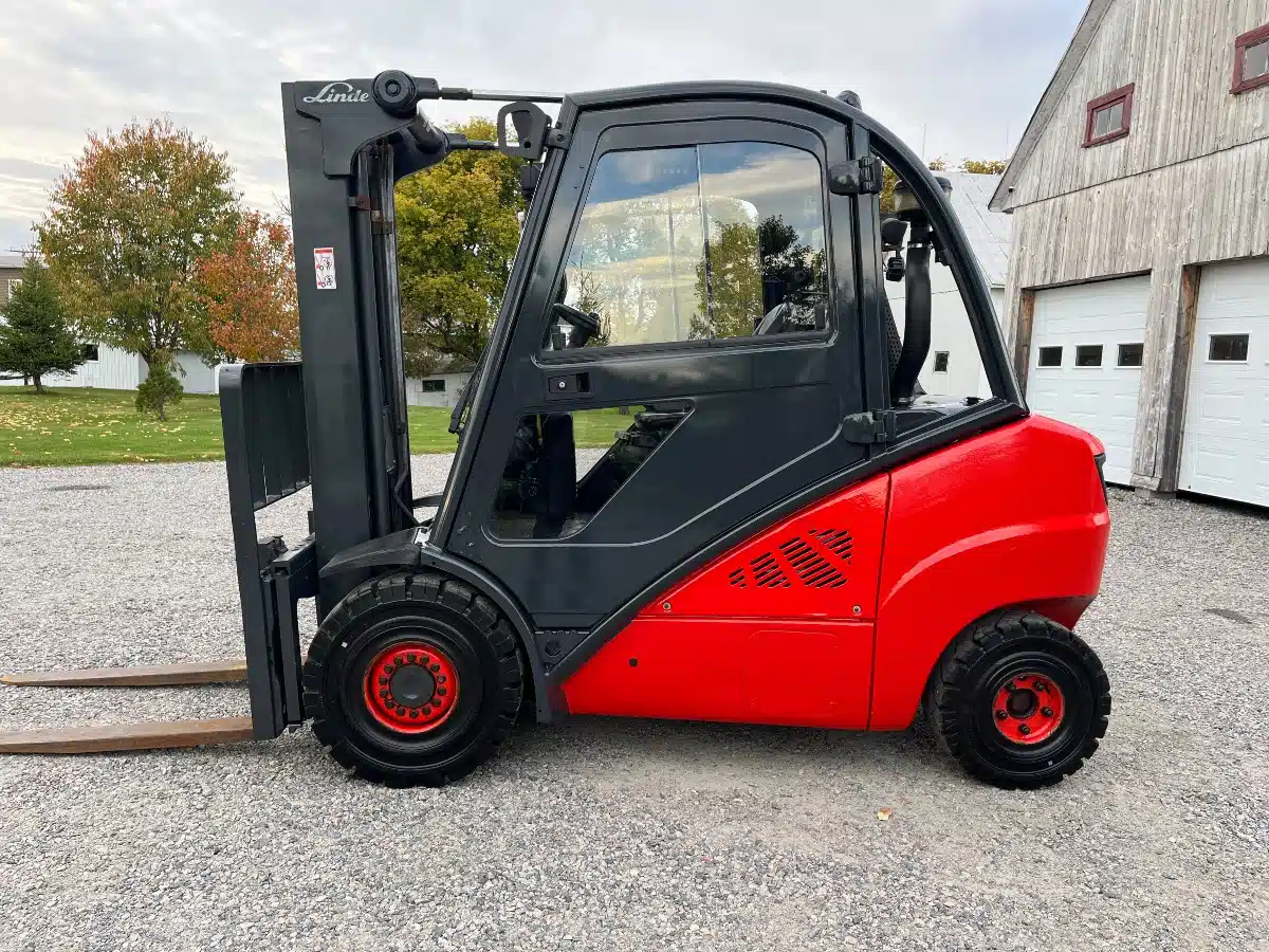 Used 2013 Linde H35D Forklift