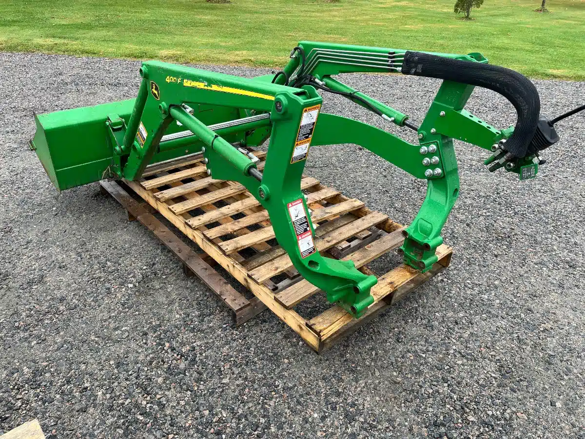 Gallery image 2 for Used 2019 John Deere 400E Front End Loader