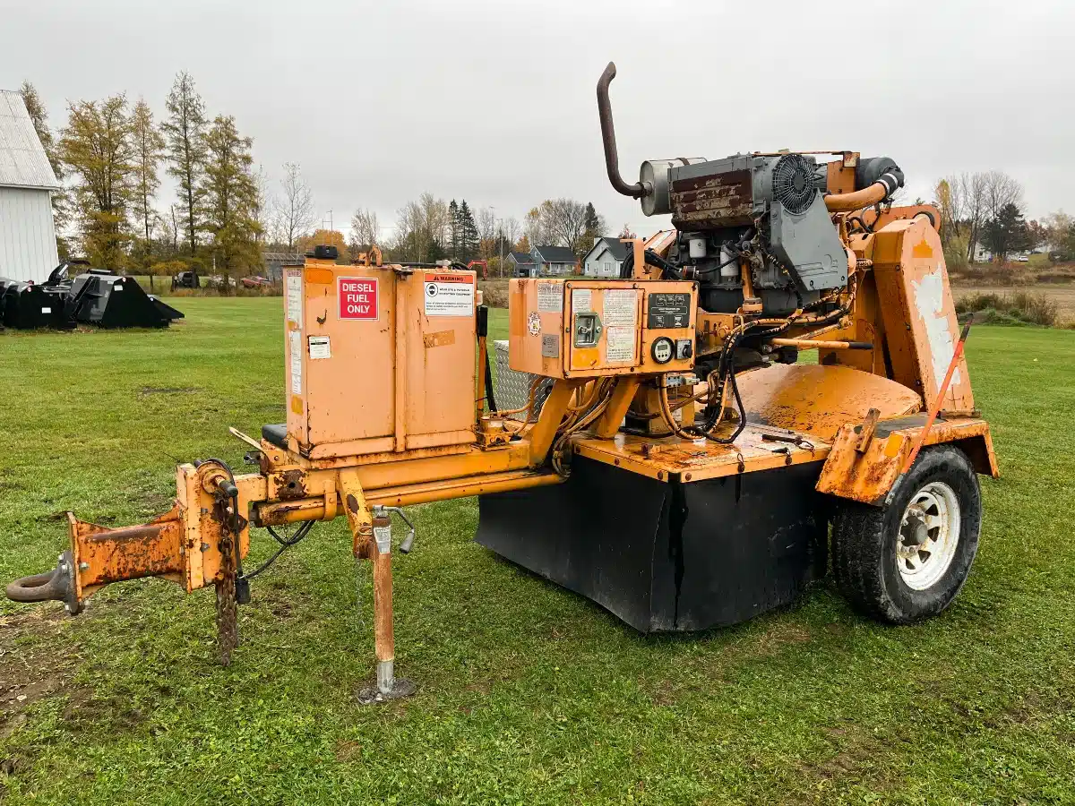 2006 Bandit 3200 Stump Grinder