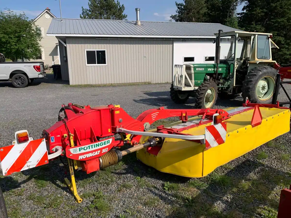 Pottinger Novacat 302 Disc Mower