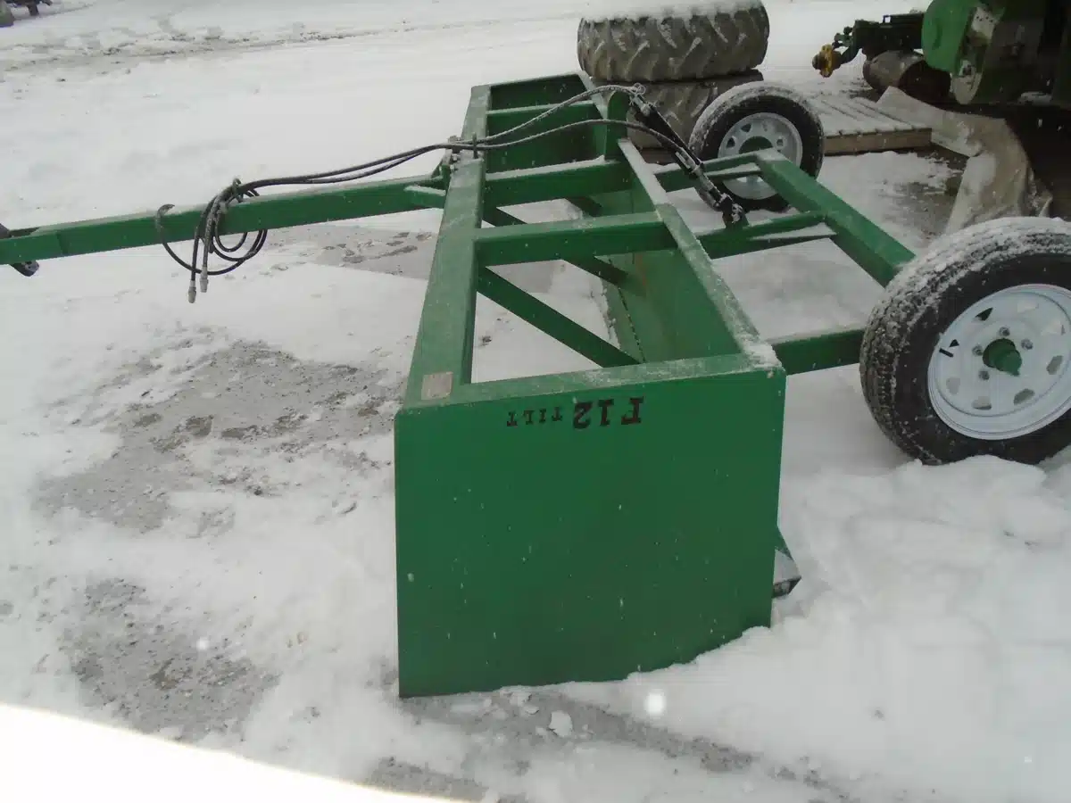 Spinder tilt 12pi Box Scraper