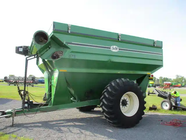 J&M 875 Grain Cart