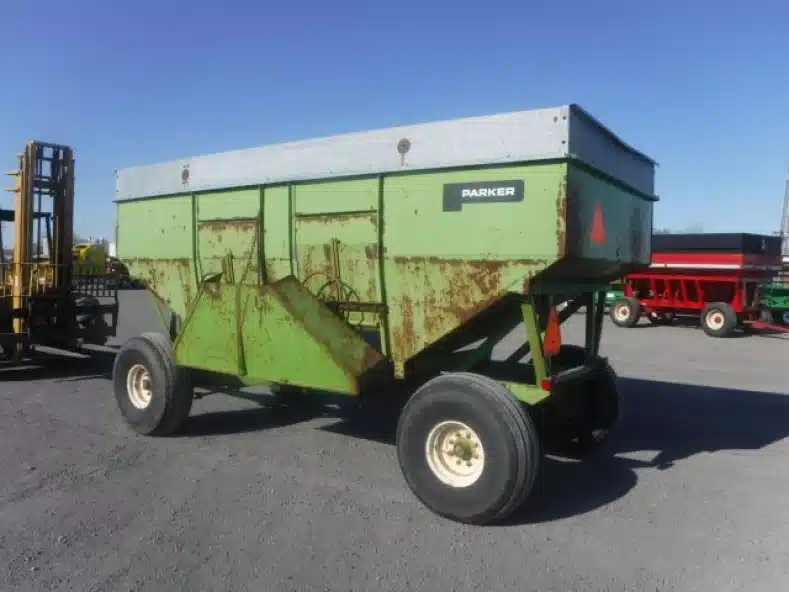 Gallery image 2 for Parker Boîte à grain - Parker Grain Cart