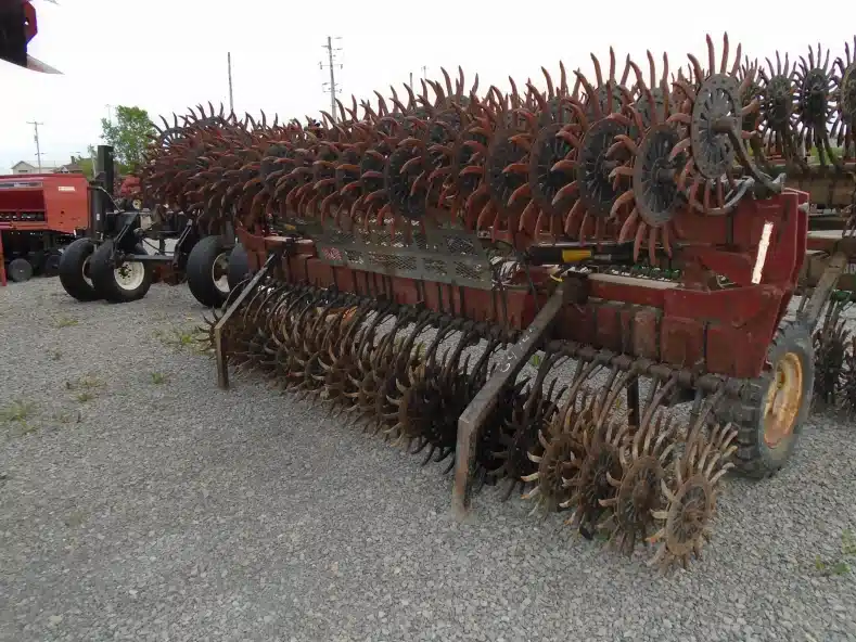 M&W Picoteuse Rock Picker