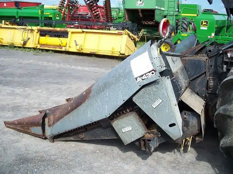 Gallery image 2 for Gleaner 4 rangs F2/F3 Header - Row Crop