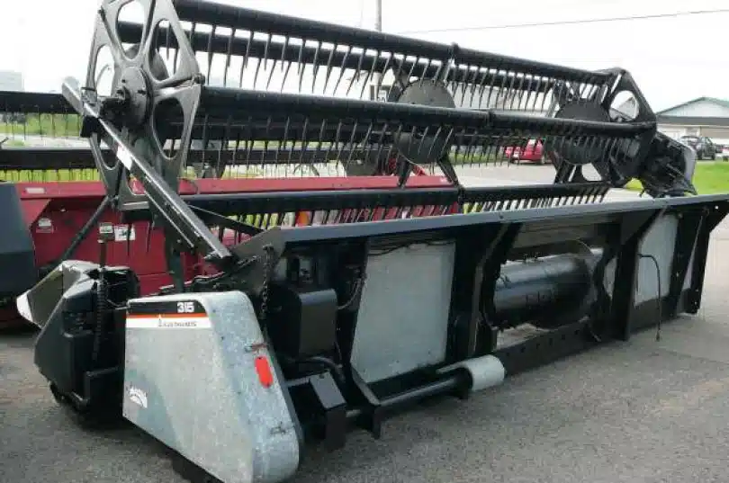 Gleaner G315 Header - Row Crop