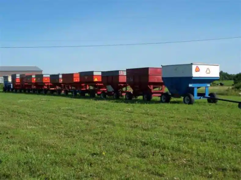 Gallery image 1 for Unspecified Boîte à grain - Autre Grain Bin