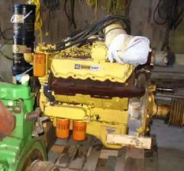 CAT 3208 Engine