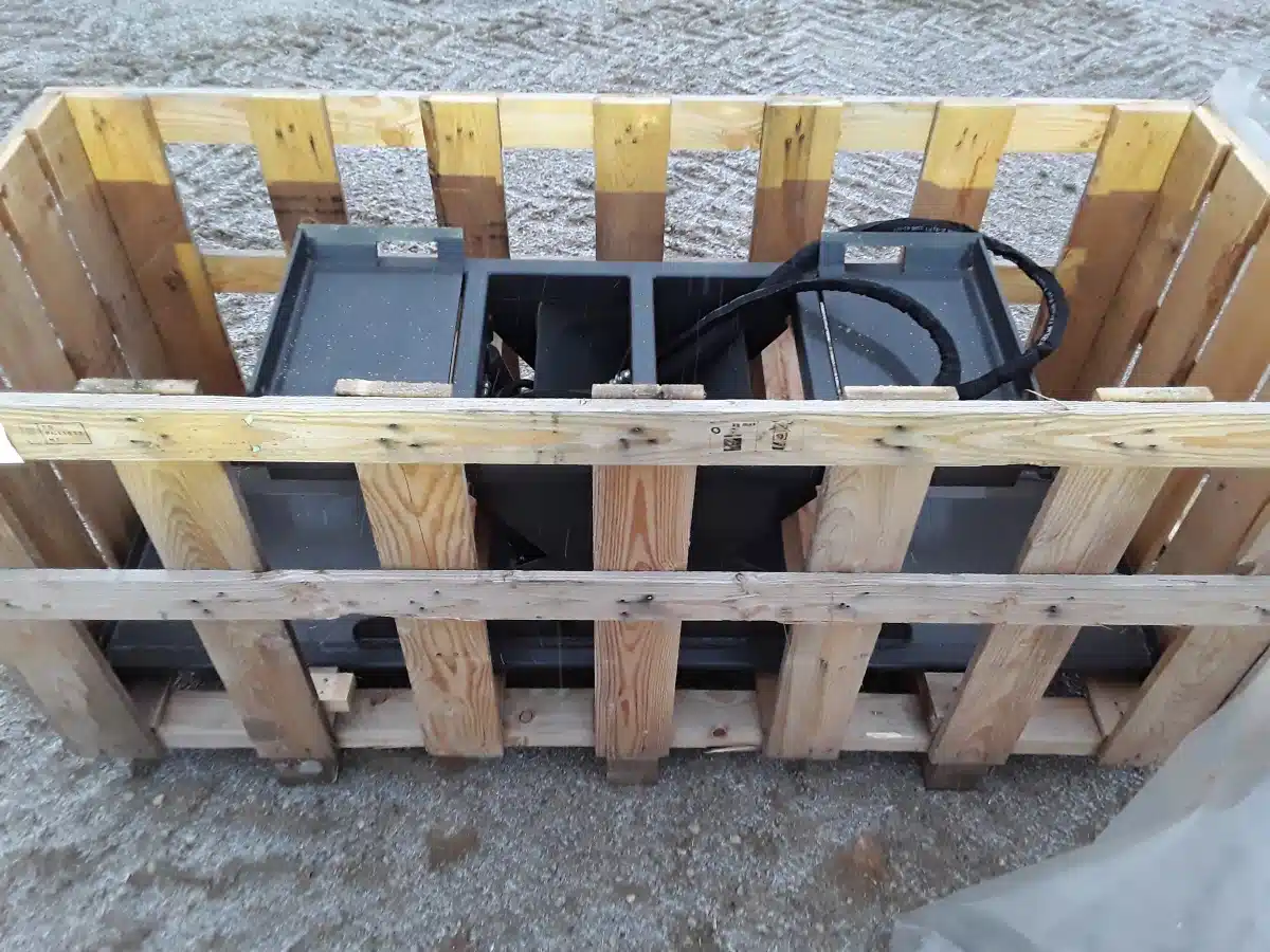 Gallery image 2 for New 7ft Snow Blade