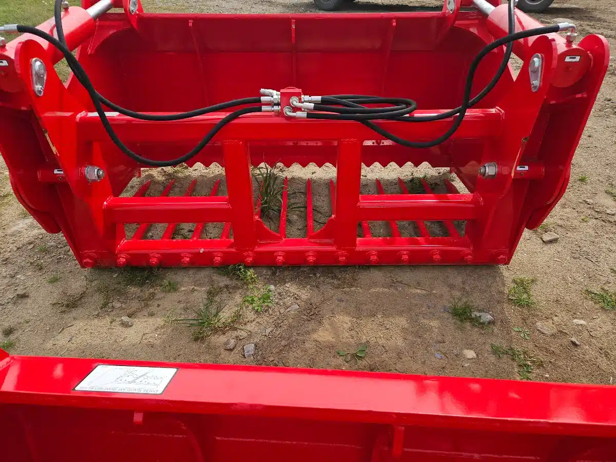 Gallery image 2 for New Redrock 200/100 Silage Cutter