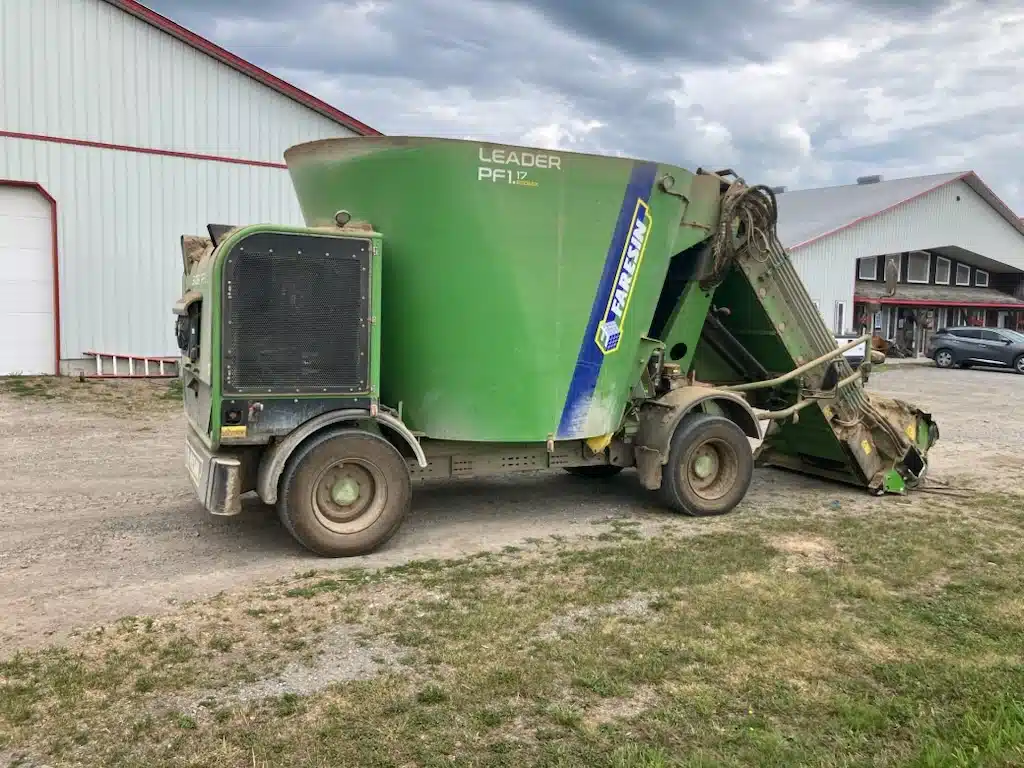 Gallery image 1 for Used 2321 Faresin LEADER PF 1.17 ECOMIX TMR Mixer