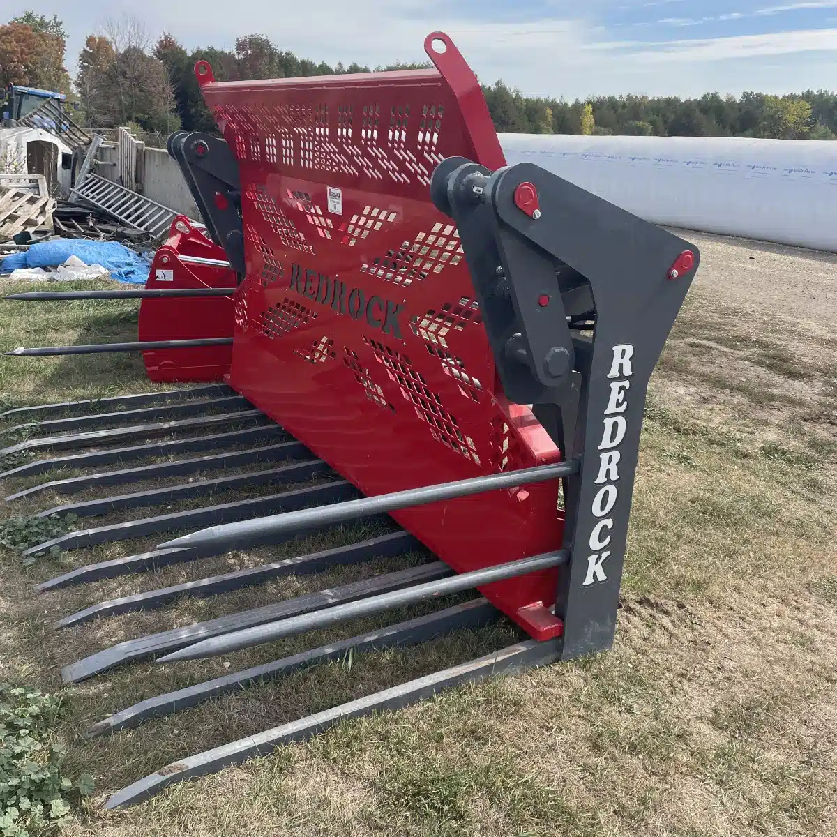 Gallery image 2 for New 2025 Redrock Buckrake