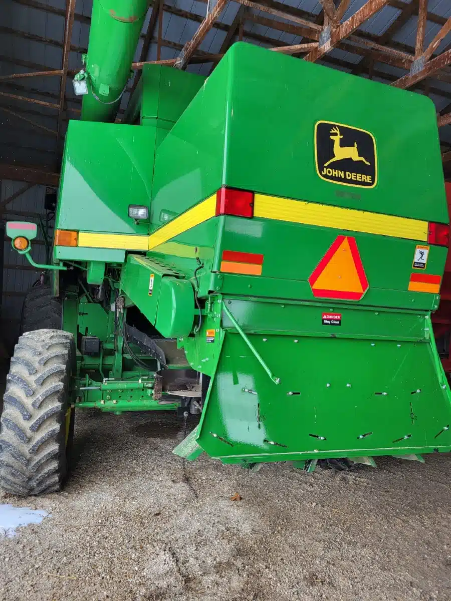 Gallery image 1 for Used 1998 John Deere 9510 Combine