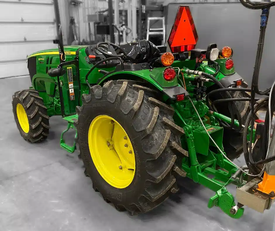 Gallery image 2 for 2022 John Deere 5075GL Tractor