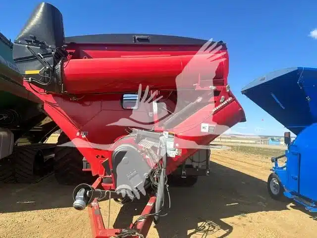 Gallery image 2 for 2024 Unverferth 2020 Grain Cart