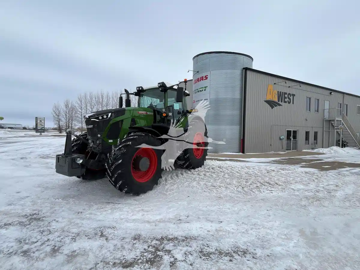 Photo de la Galerie 1 pour 2024 Fendt 933 VARIO Tracteur