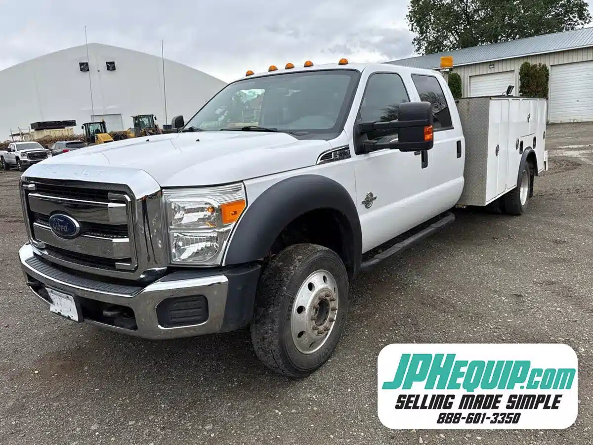 Photo de la Galerie 1 pour 2015 Ford F550 XL SUPER DUTY Camion - pickup