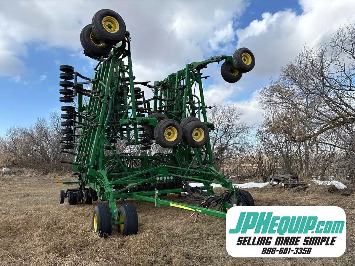 Gallery image 1 for 2008 John Deere 1830 Seeder