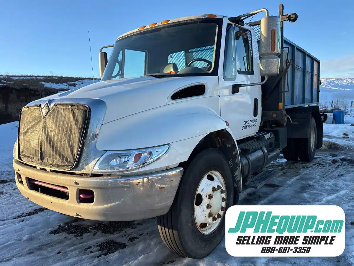 Photo de la Galerie 1 pour 2002 International 4400 Camion - Citerne