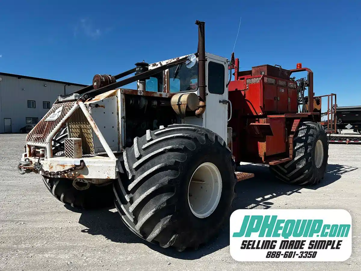 Photo de la Galerie 1 pour 1995 Kivi-Pekka Water Wagon Camion - pickup