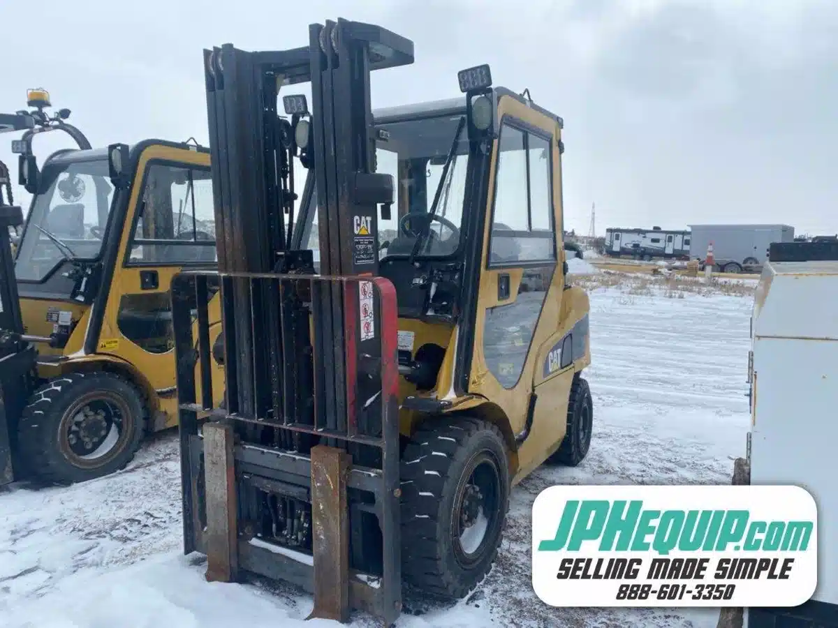 Gallery image 1 for 2013 Caterpillar 2PD6000 TeleHandler
