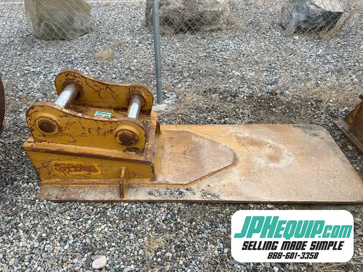 Gallery image 1 for Caterpillar 300 Series Attachment