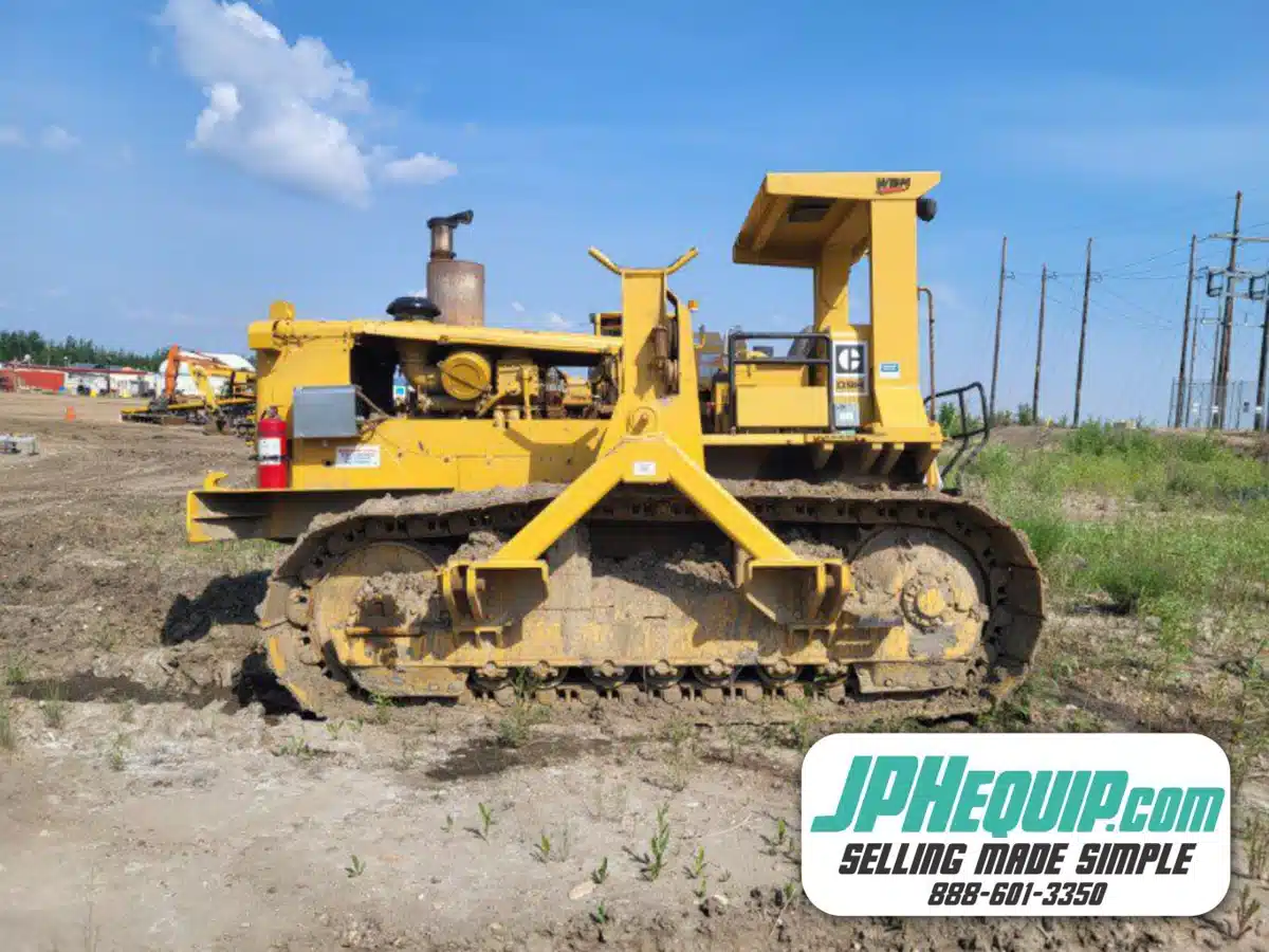 Gallery image 1 for 1976 Caterpillar 590 Series Combine