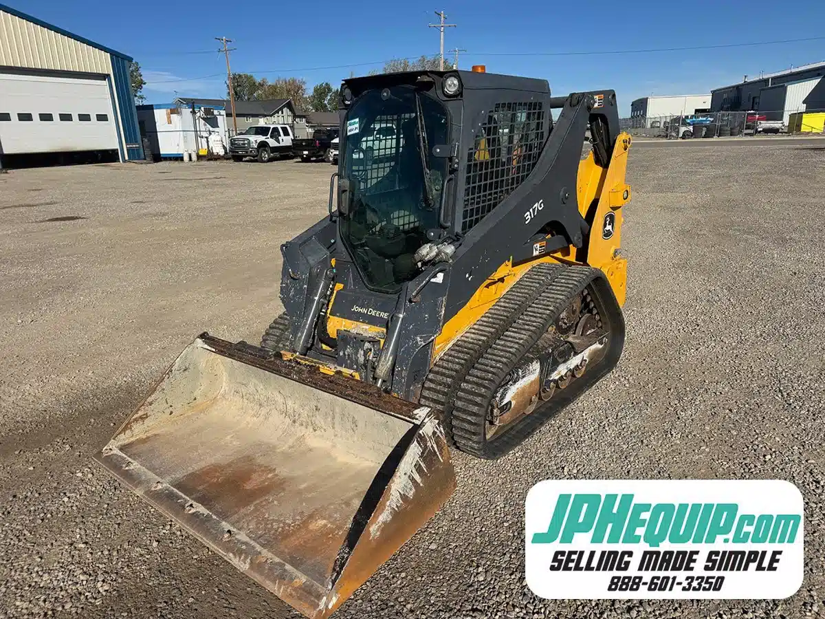 Gallery image 1 for 2017 John Deere 317G Skid Steer