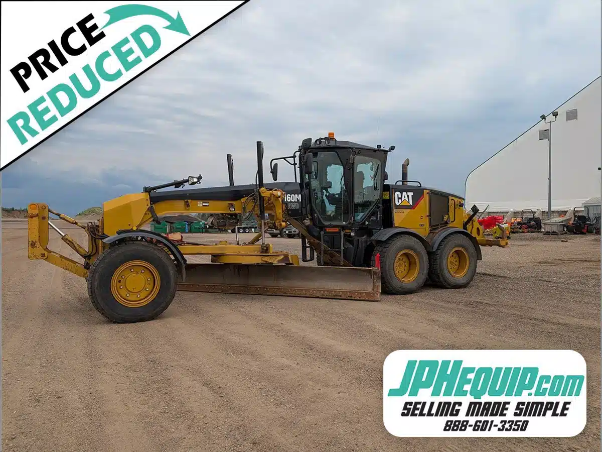 Photo de la Galerie 1 pour 2016 Caterpillar 160M Niveleuse (Gratte panier)