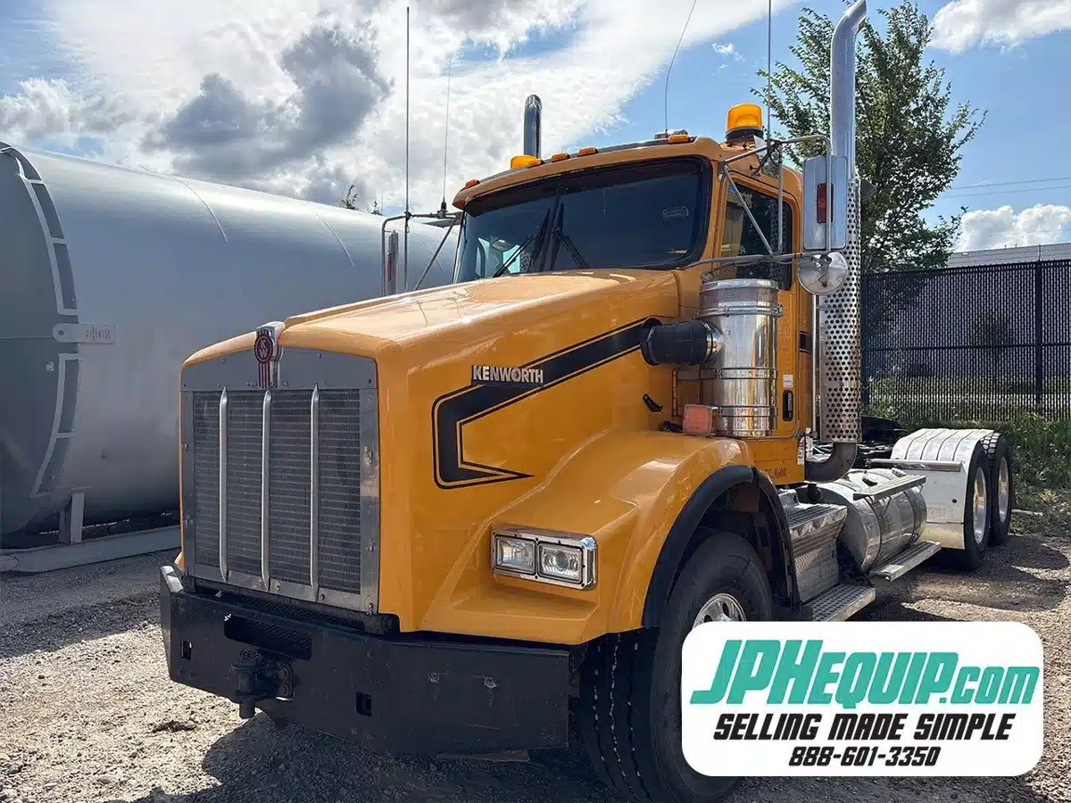 Gallery image 1 for 2013 Kenworth T800 Truck - Pickup