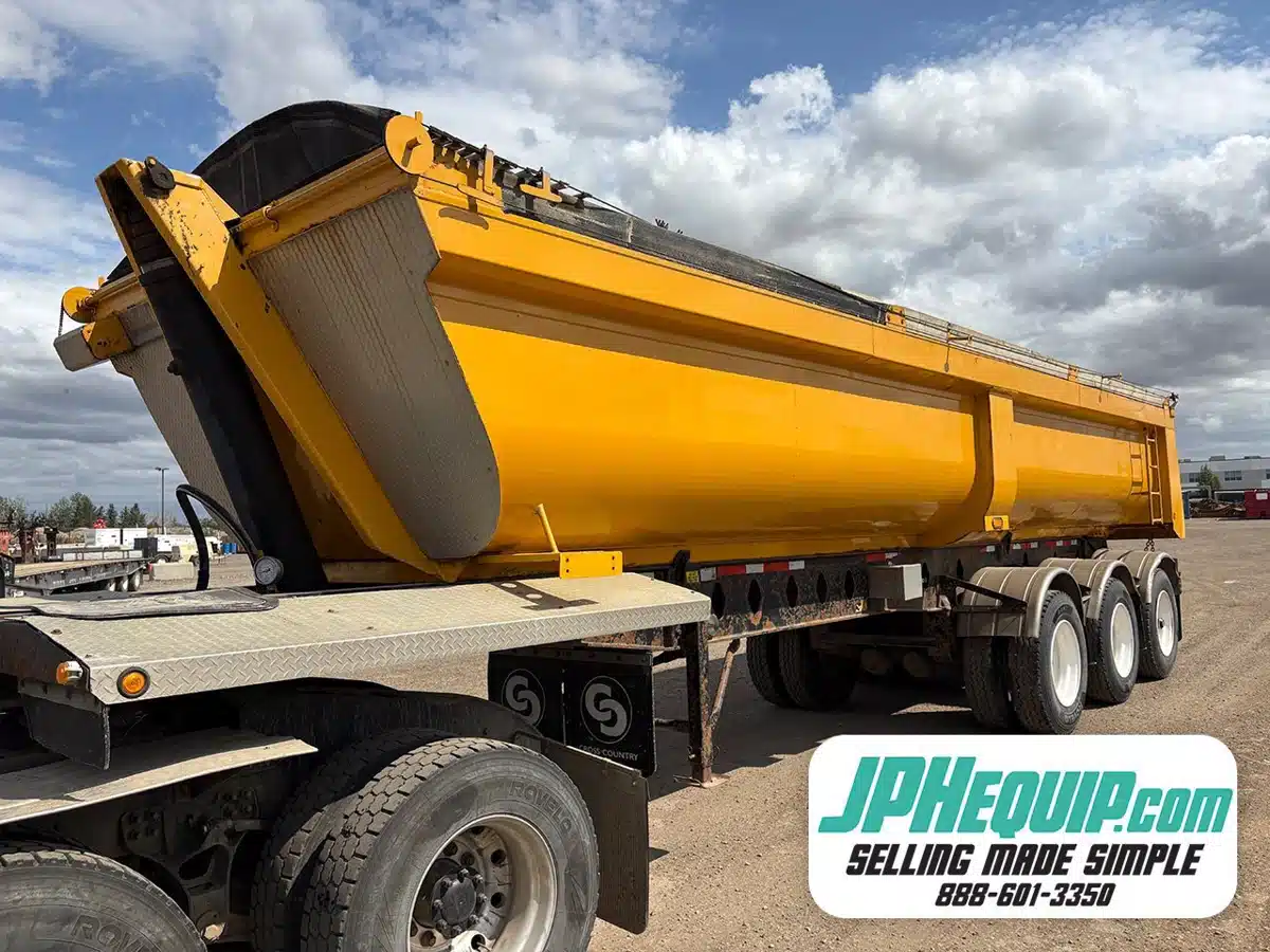 Gallery image 1 for 2013 Cross Country Tridem End Trailer - Dump