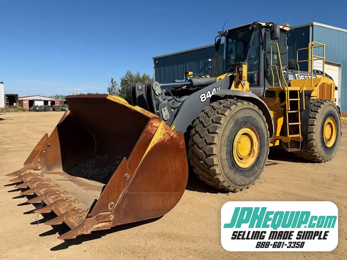 Gallery image 1 for 2010 John Deere 844K Wheel Loader
